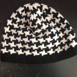 Houndstooth Beanie